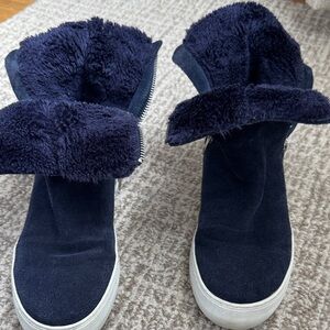 Women's Navy Suede Fur-Lined Sneakers J/SLIDES SIZE 7